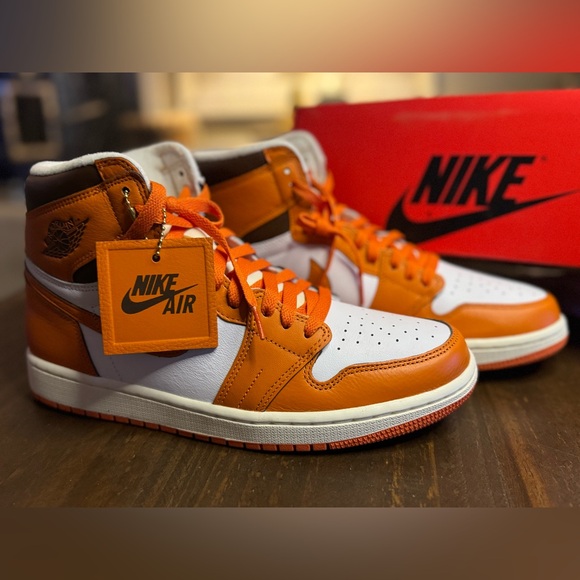 Jordan 1 High OG StarfishSize 11W 9.5M 2022 DO9369-101